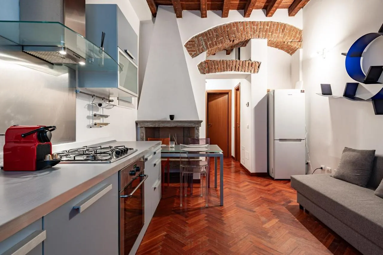 Ticinese Livings Comfy Suite - Full City Center Milan Apartment